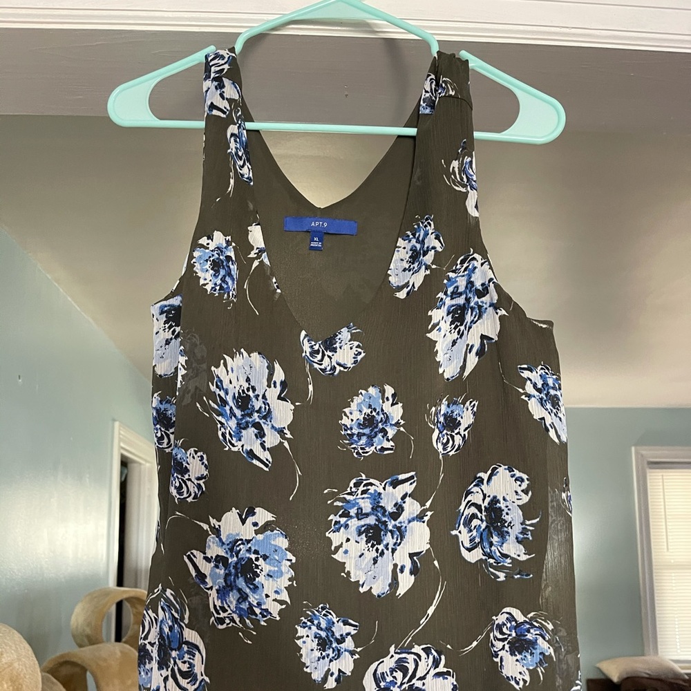 ATP 9 Sleeveless Blouse